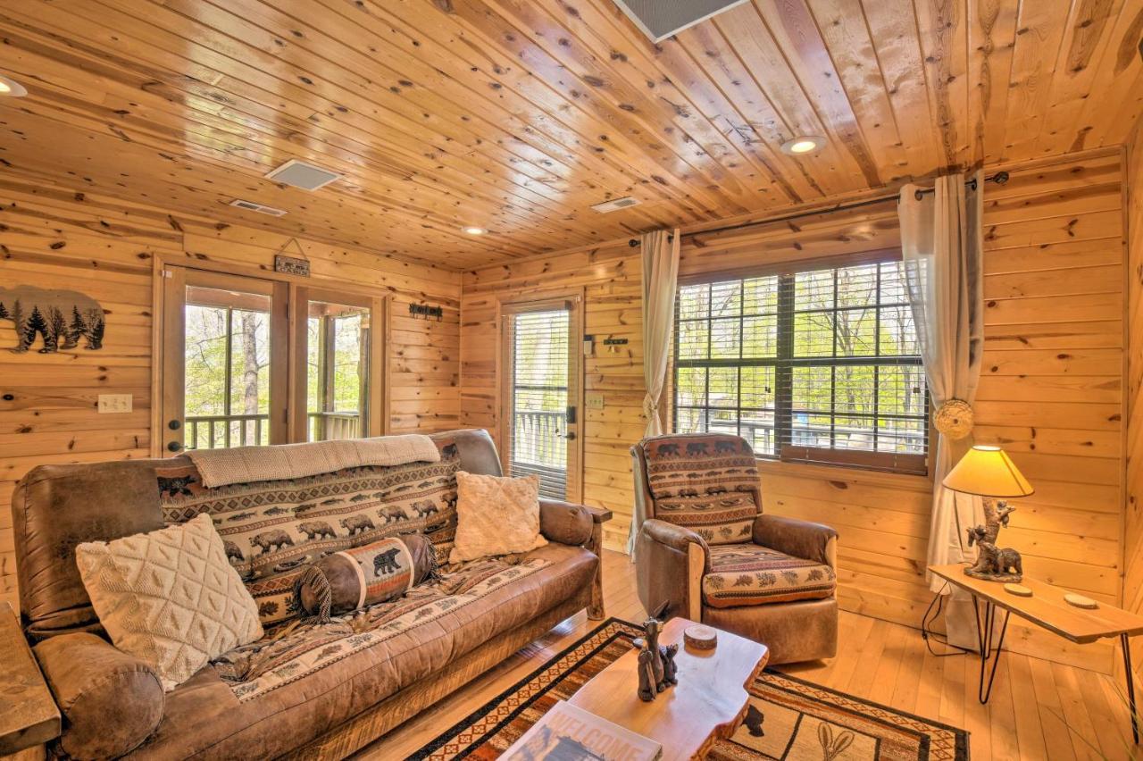 Cozy Hiawassee Cabin With Fire Pit And Mtn Views! Zewnętrze zdjęcie