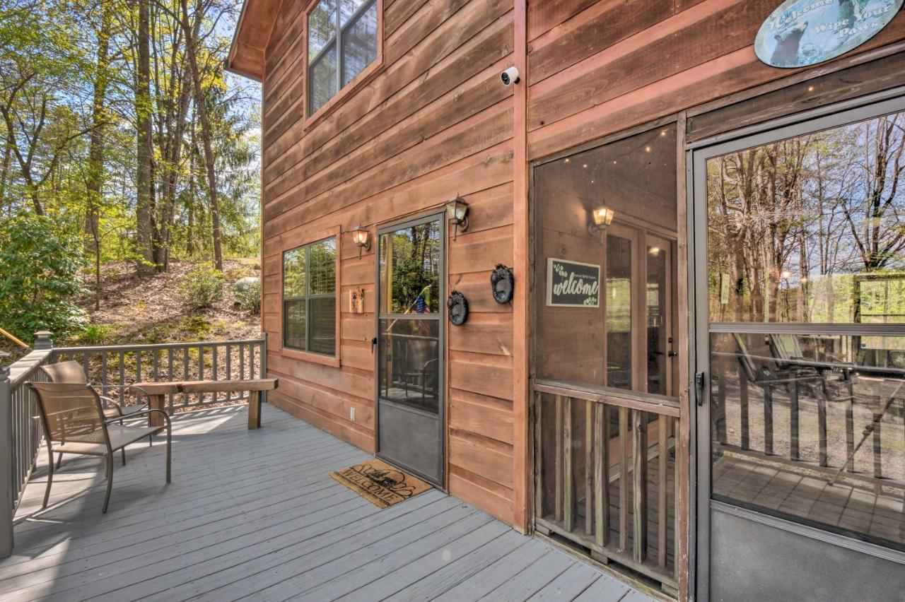Cozy Hiawassee Cabin With Fire Pit And Mtn Views! Zewnętrze zdjęcie