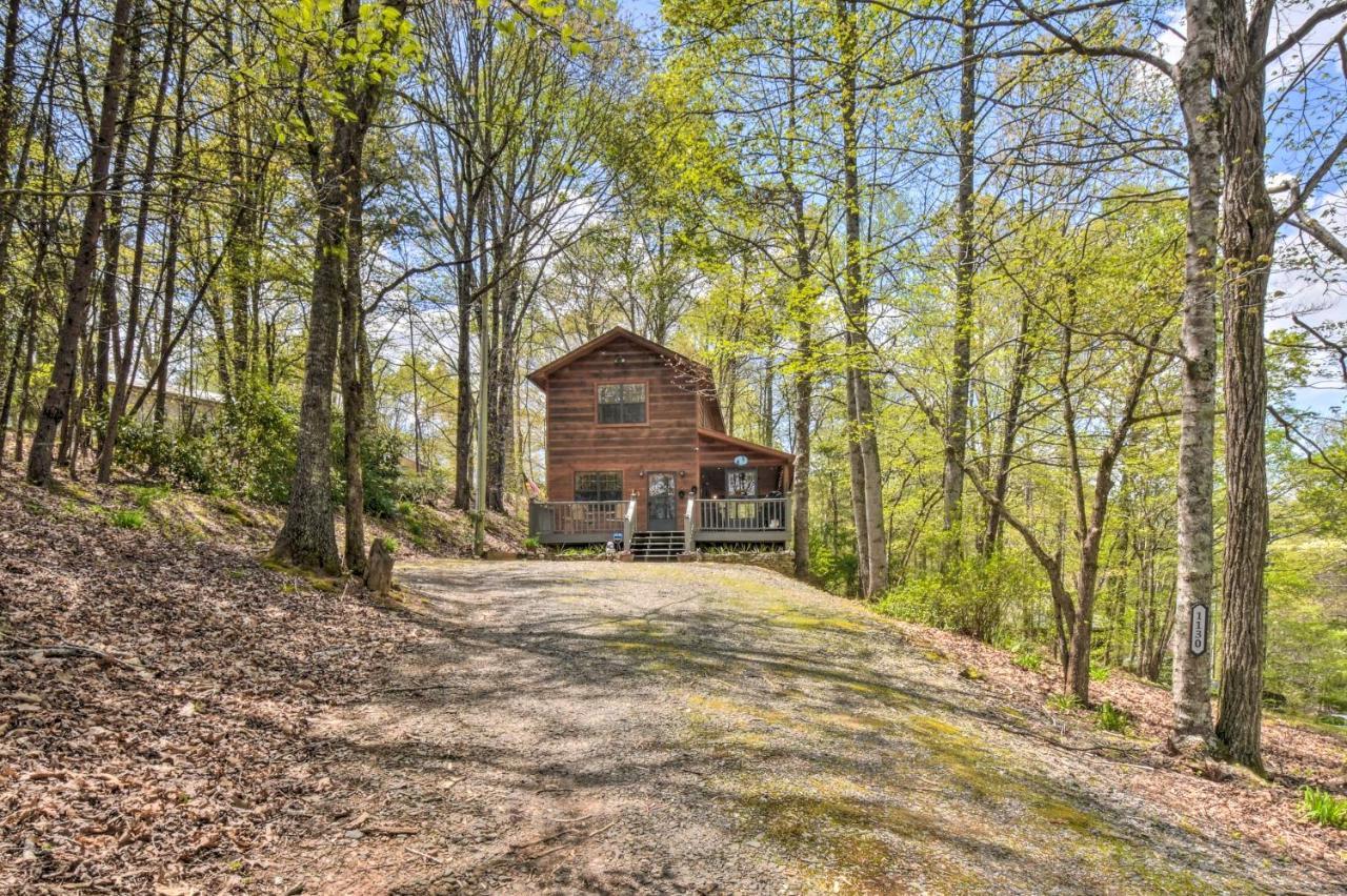 Cozy Hiawassee Cabin With Fire Pit And Mtn Views! Zewnętrze zdjęcie